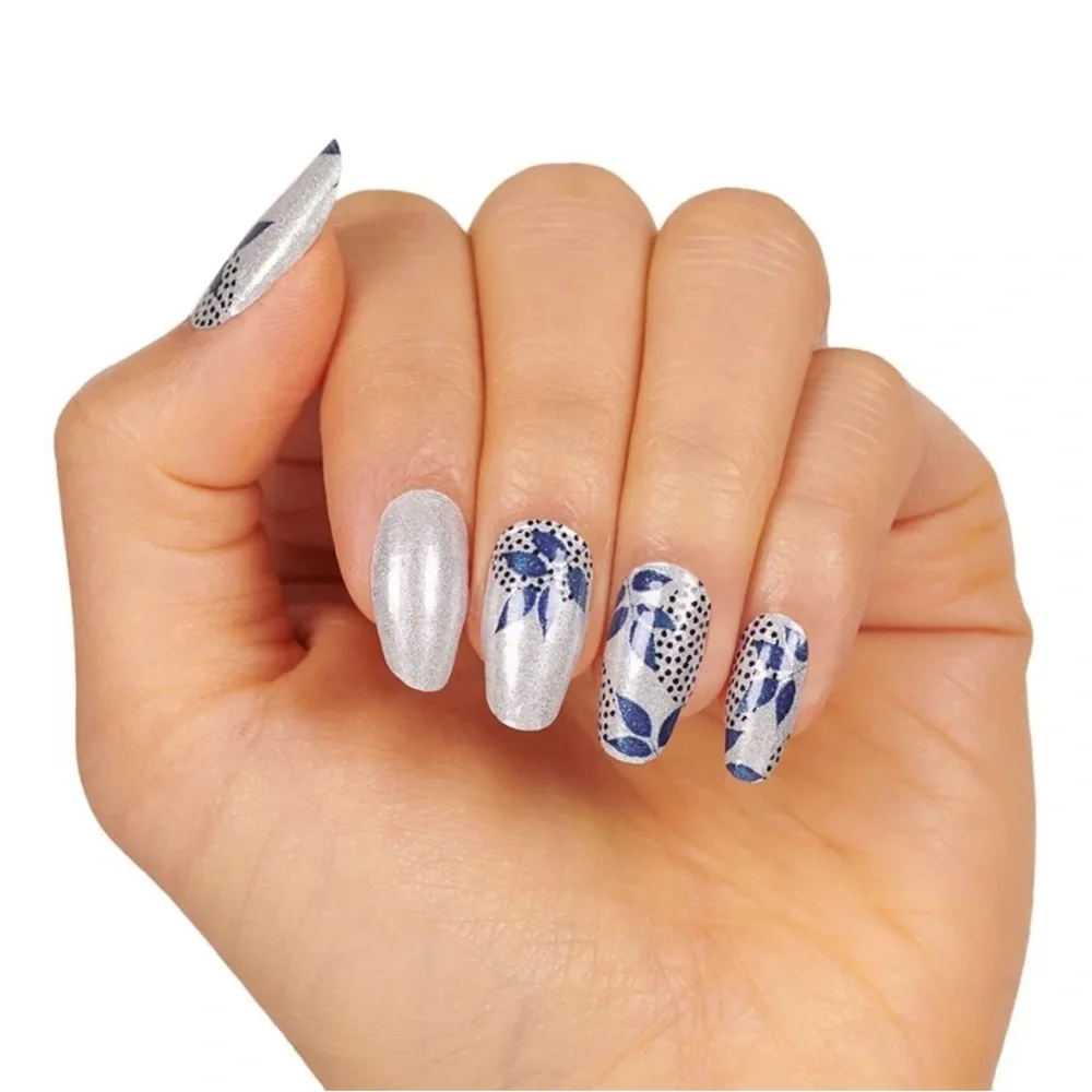 *Retired* Color Street: Leaf it to Me | Silver Blue Fall Shimmer Metallic Dots